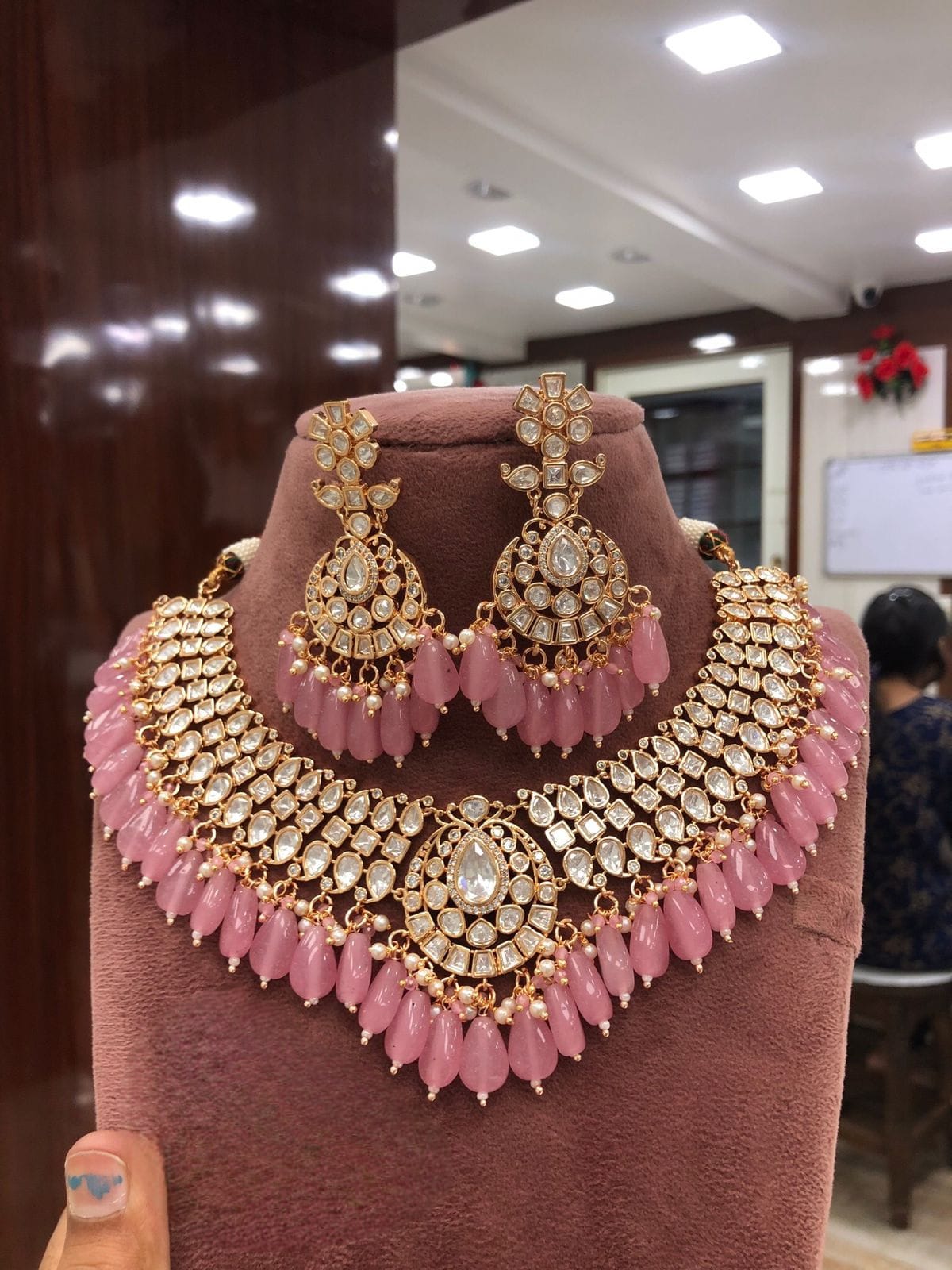 Elegant Pachi Kundan Jewelry Set Adorn Yourself with Opulence and Elegance