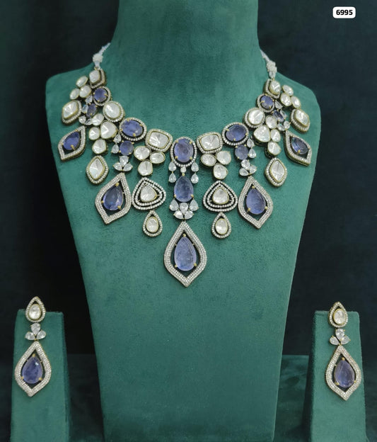 Radiant High-Quality Polki Kundan Necklace Set with Matching Earrings