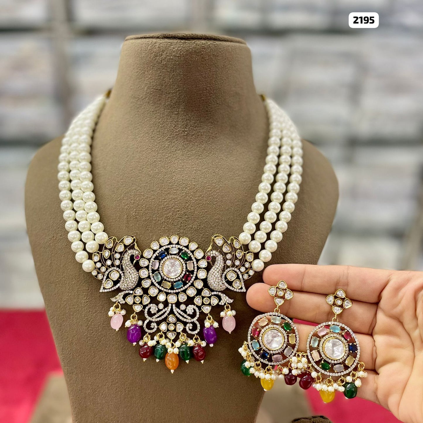 Regal Victorian Peacock Pattern Necklace Set with Matching Earrings