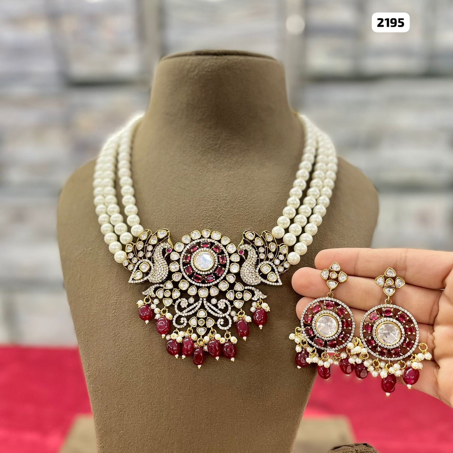 Regal Victorian Peacock Pattern Necklace Set with Matching Earrings