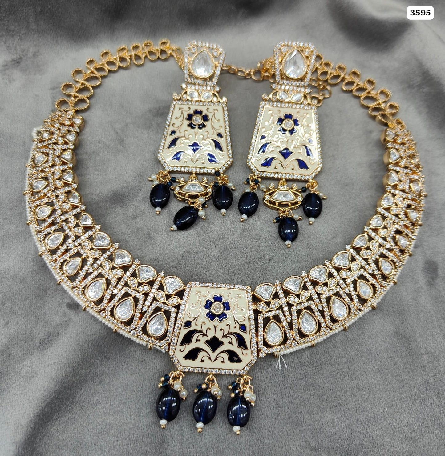 Radiant Elegance: Golden Polish Necklace Set with Matching Earrings