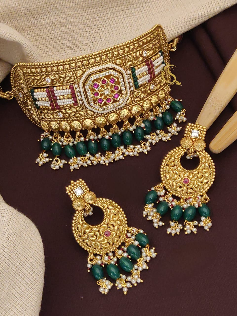 Antique Choker Set with Exquisite  Earrings jewellery , handmade jewellery , indian jewellery