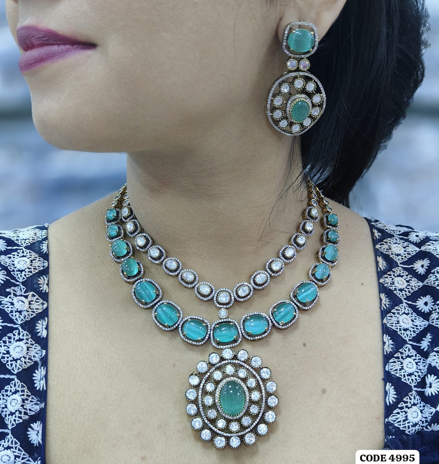 Premium Quality Moissanite Kundan Choker Set with Earrings ,Premium Jewelry , Moissanite Choker , Kundan Jewelry