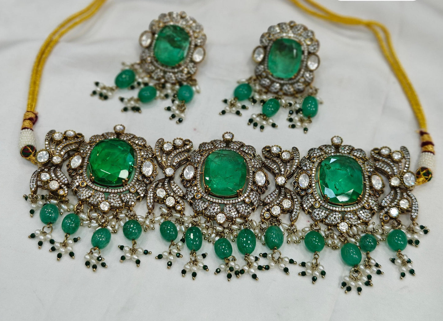Premium Quality Victorian Kundan Choker Jewelry Set with Large Stones and Matching Earrings