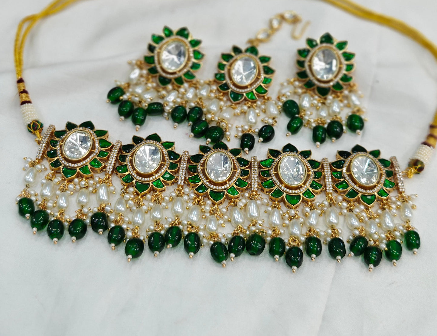 Premium Quality Kundan Choker Set with Earrings and Maangtikka Jewelry