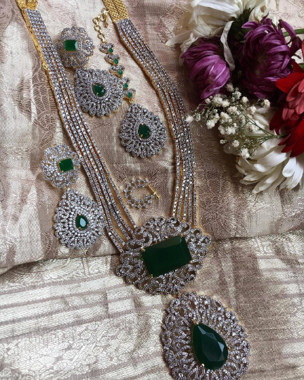 Dazzling Elegance: The Ultimate Luxury Diamond Set with Big Earrings, Tikka, and Diamond Nath