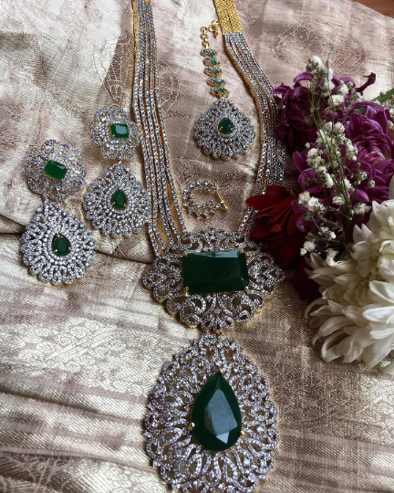 Dazzling Elegance: The Ultimate Luxury Diamond Set with Big Earrings, Tikka, and Diamond Nath