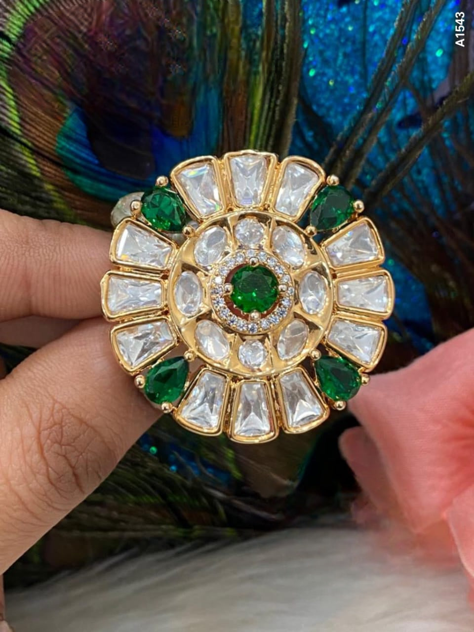 Radiant Elegance: Premium Adjustable Tyaani Kundan Ring