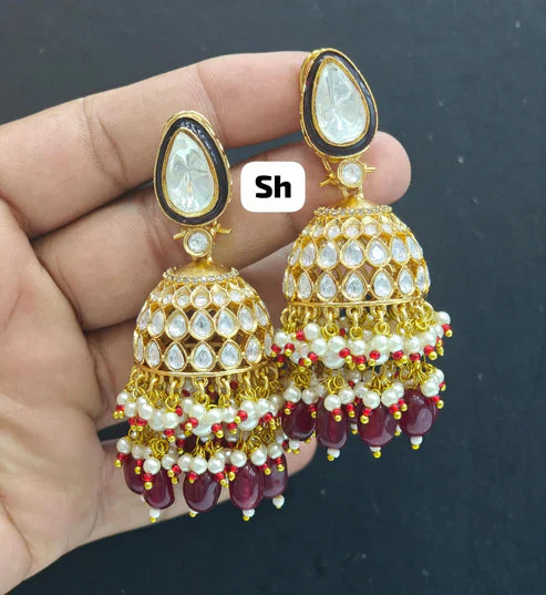 Top Trends in Kundan Earrings Online: Traditional Elegance Meets Modern Style