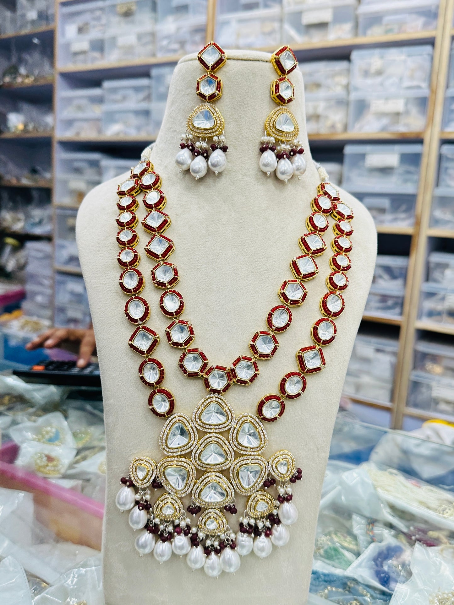 Regal Pearl Necklace Set