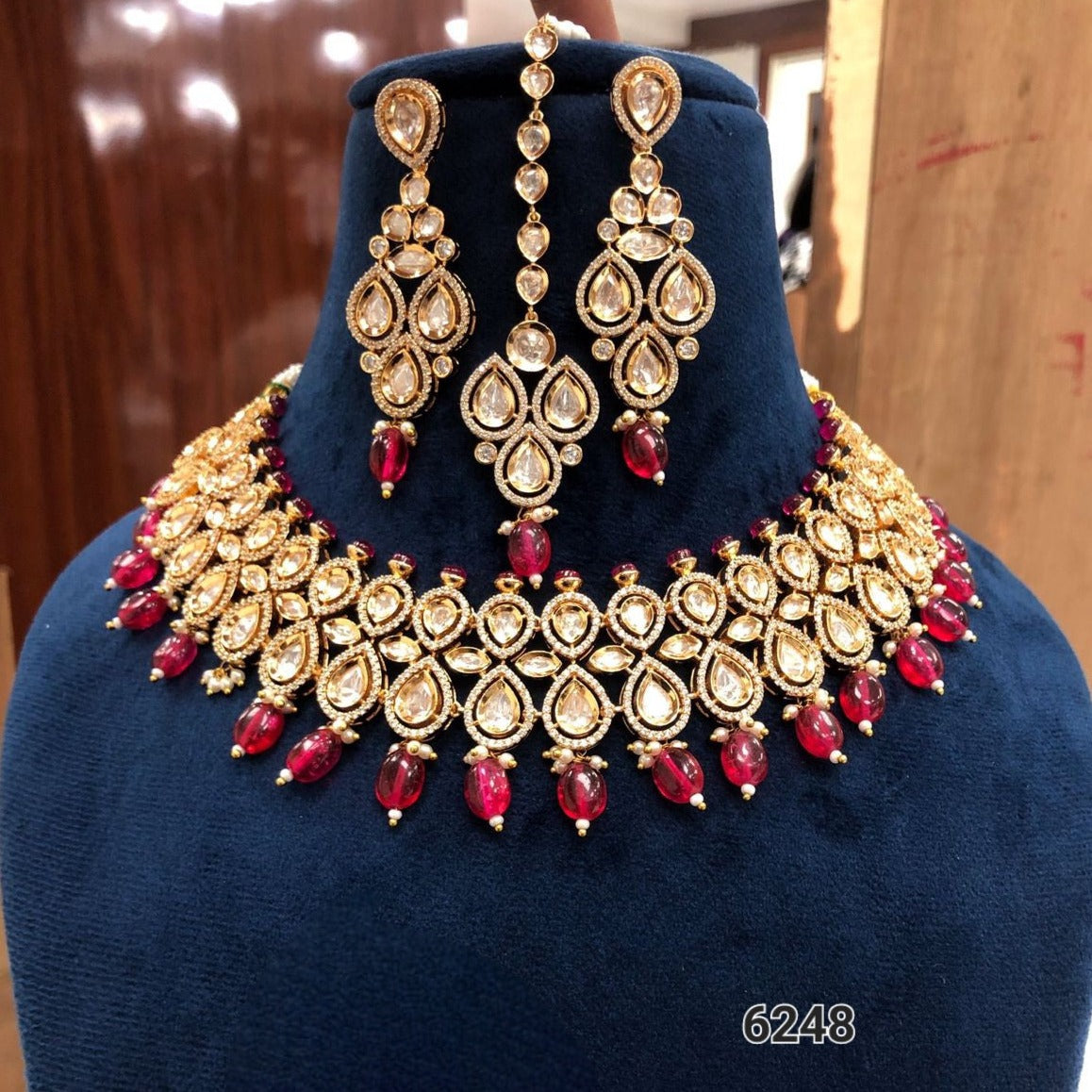High Quality bridal polki kundan jewellery set with earrings and maangtikka jewellery, kundan jewellery , polki kundan necklace set