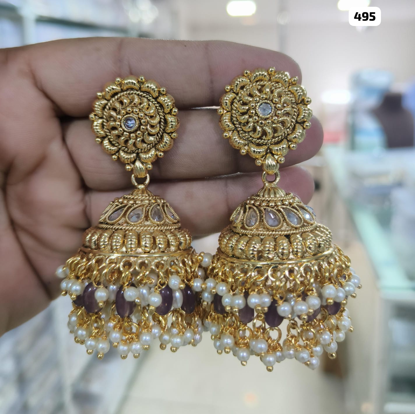 Golden colour deals jhumka