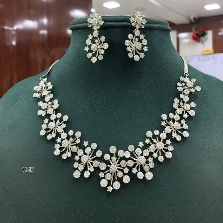 Exquisite Flower Pattern American Diamond Necklace Set with Earrings - High Quality Bridal Jewelry