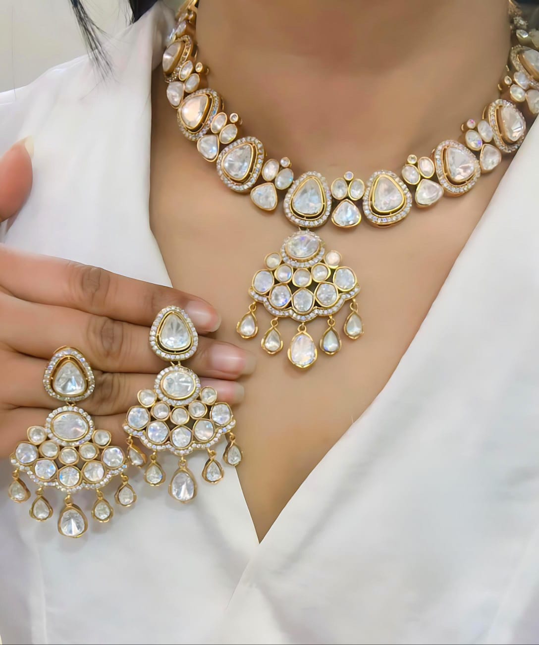 Premium Kundan Choker Set for Timeless Glamour