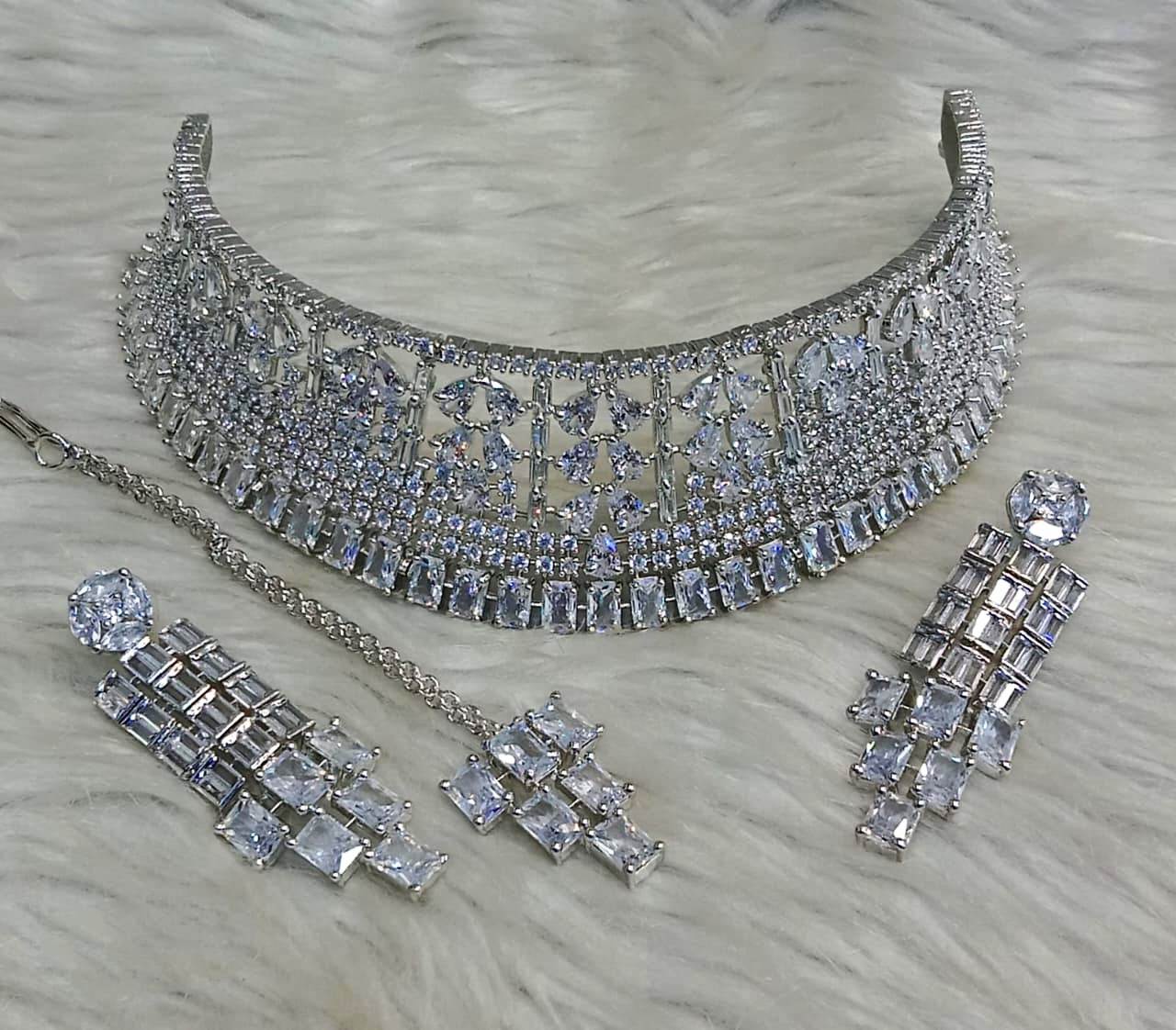 Exquisite Elegance: Premium Quality American Diamond Choker Set with Earrings and Maangtikka
