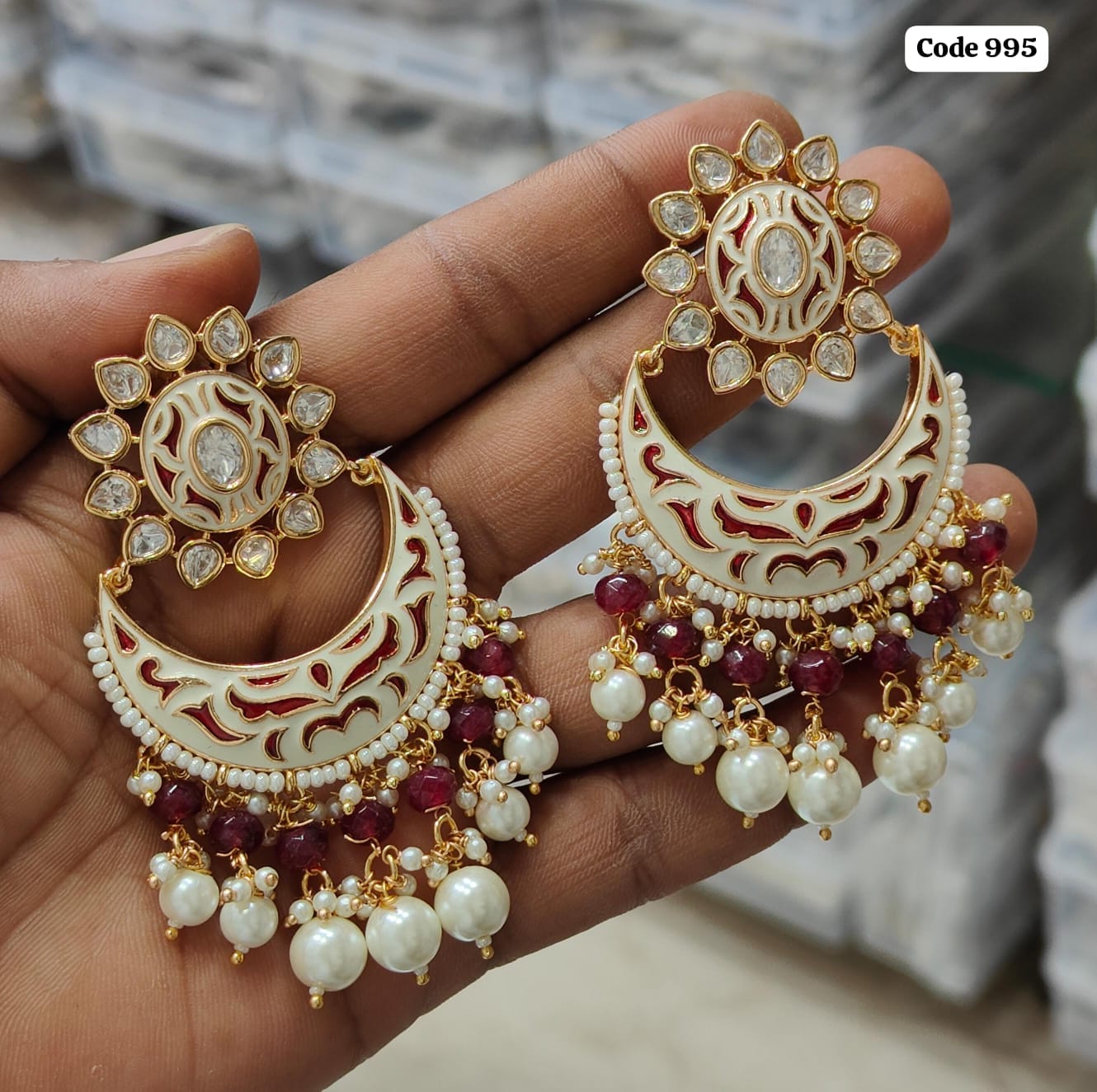 Exquisite Handpainted Meenakari Kundan Earrings: Timeless Jewelry Craftsmanship