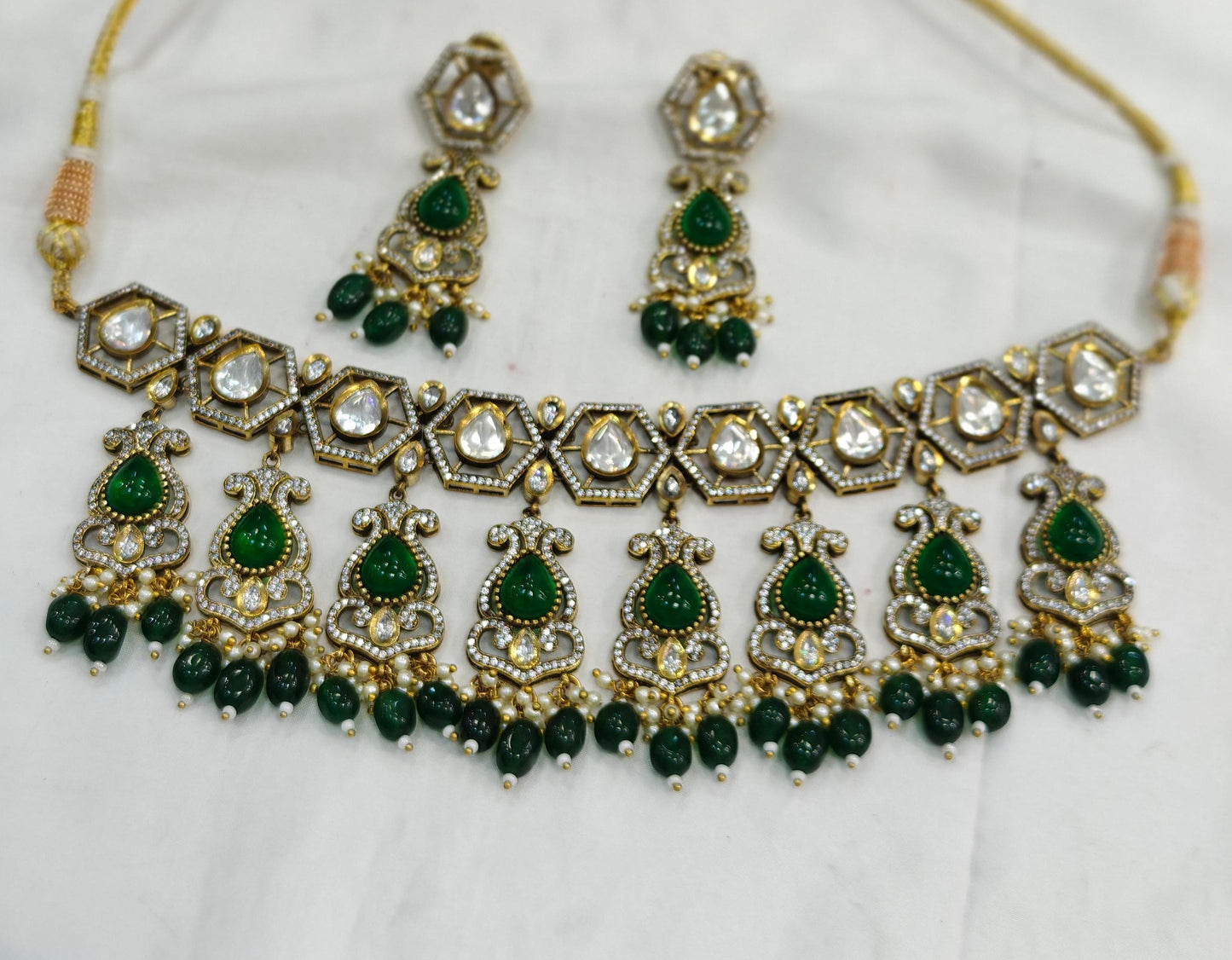 Moissanite Premium Kundan Necklace Set with Earrings Jewelry