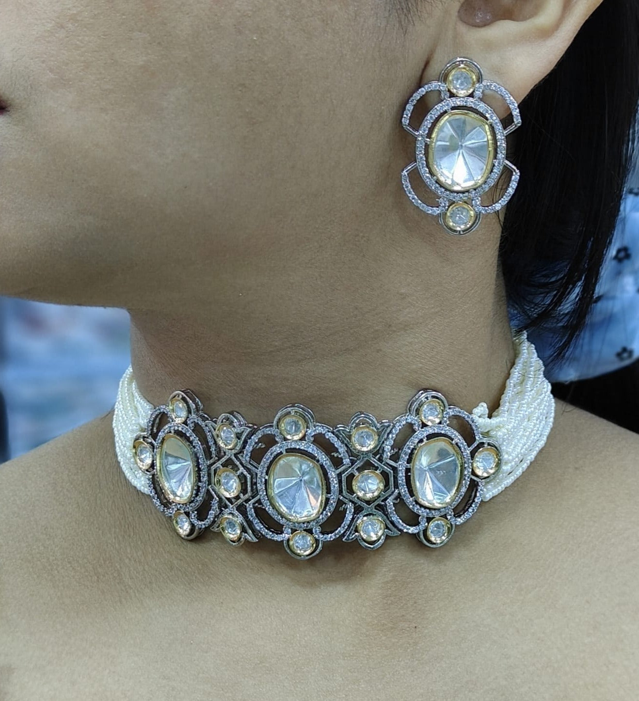 Exquisite Kundan Choker Set with Stunning Stud Earrings , Perfect for Elegance and Grace, KundanJewelry