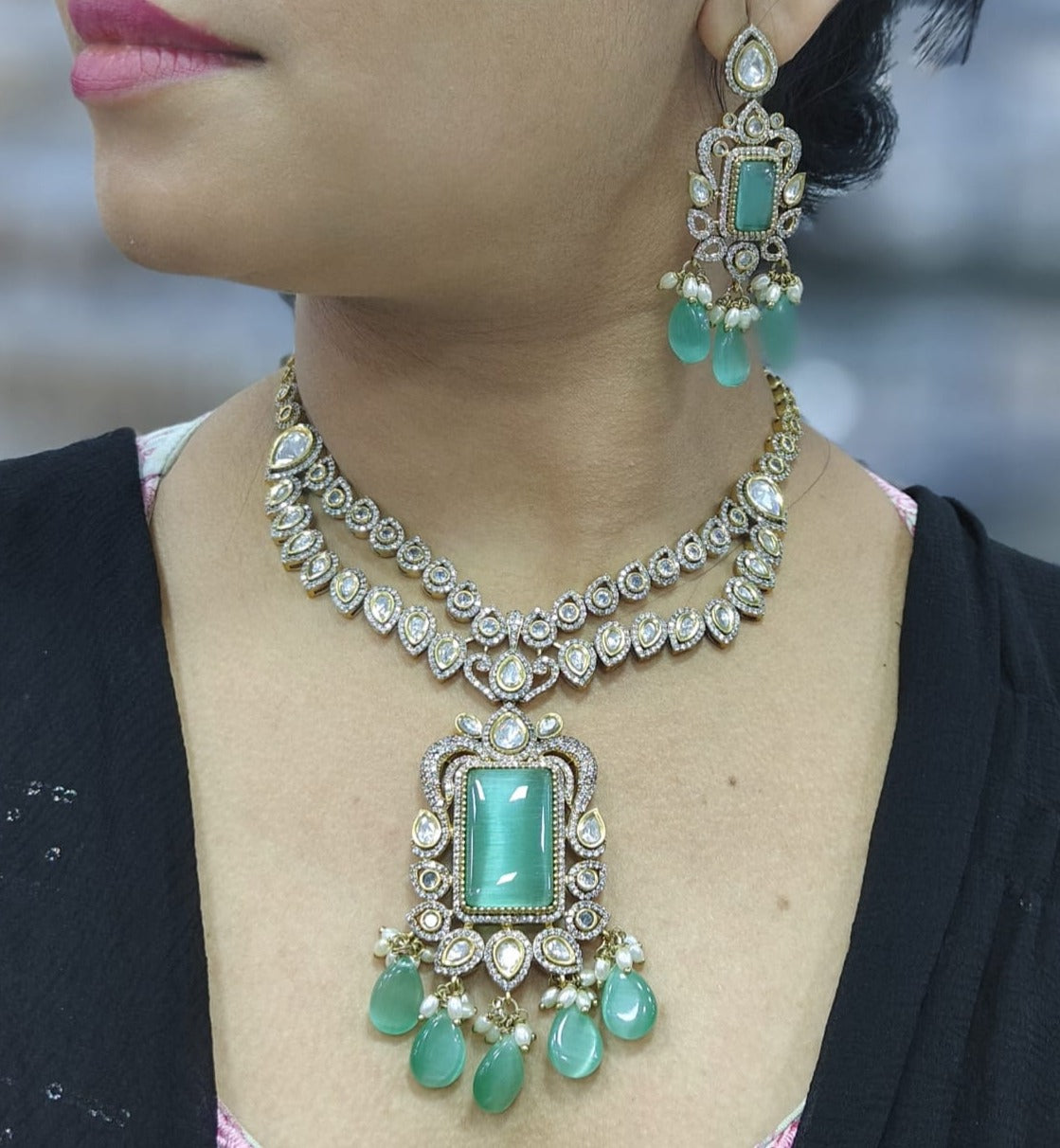 Top-Tier Kundan Necklace and Earrings Collection , Kundan Jewelry , Kundan Necklace , Luxury Kundan