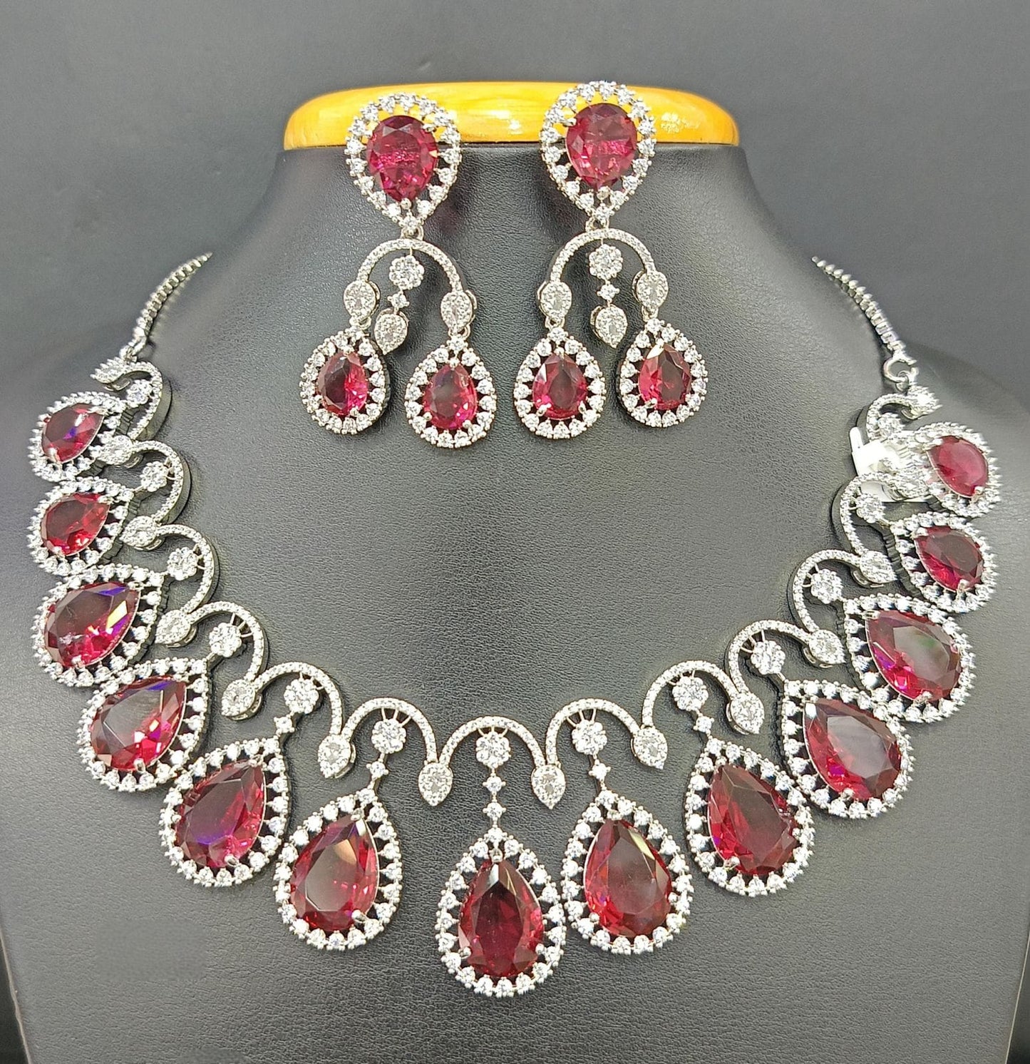 High-Quality American Diamond Necklace Set with Earrings – Sparkling Elegance for Special Occasions