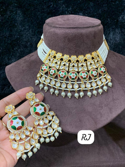 Premium Jadau Fusion Kundan Choker Set with Earrings – Luxurious Craftsmanship & Timeless Glamour