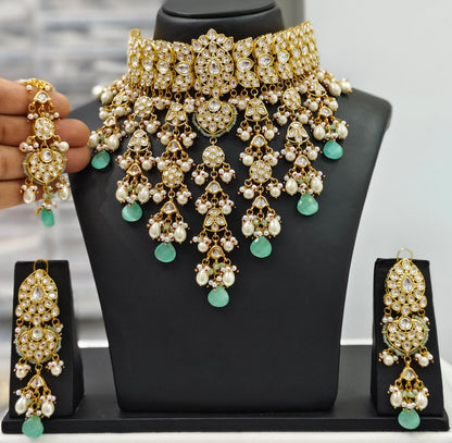 Elegant Kundan Chandbali Necklace Set: Indian Bridal Jewelry