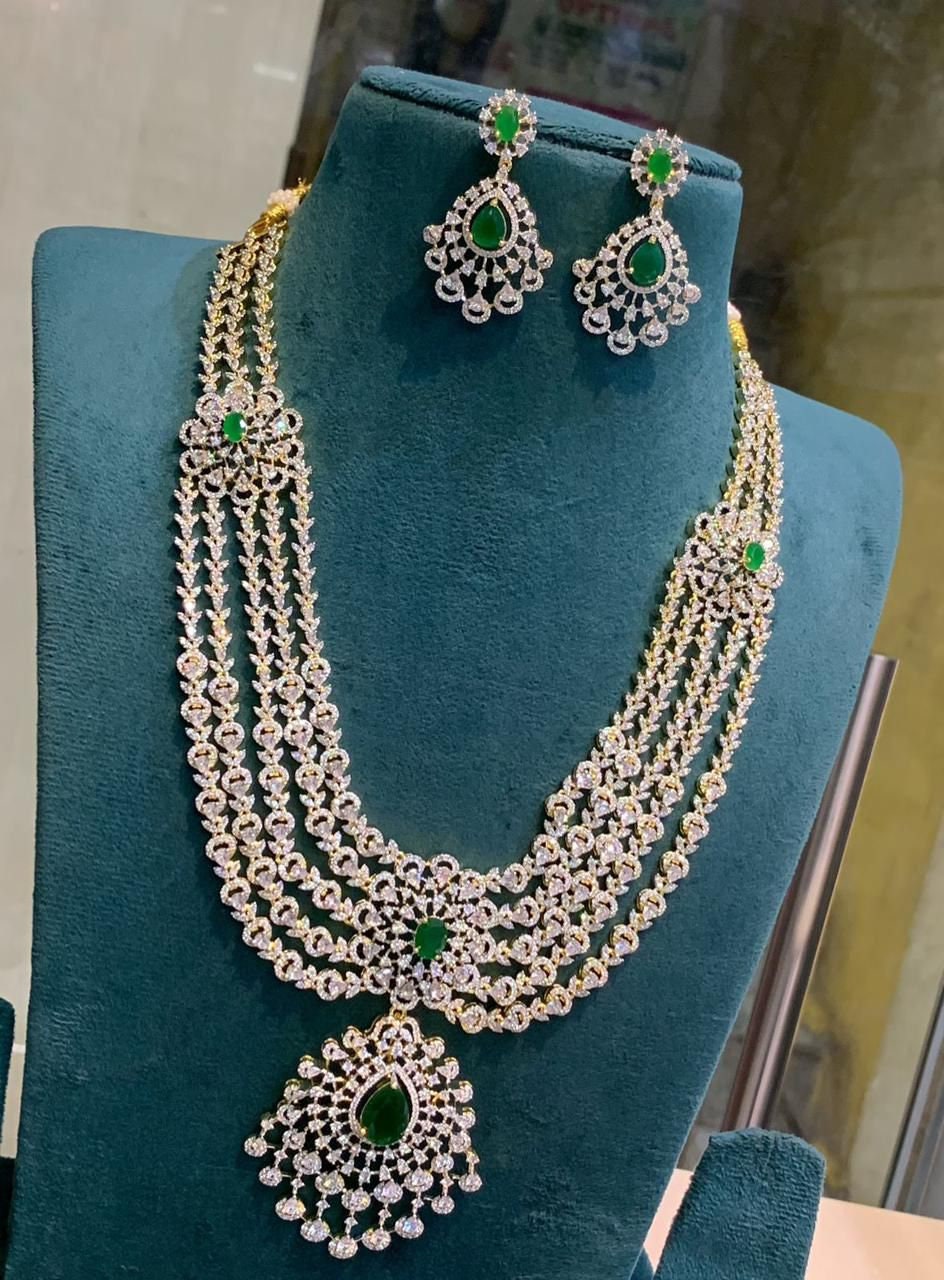Emerald Replica Choker with 5-Layer Haram and Earrings Set