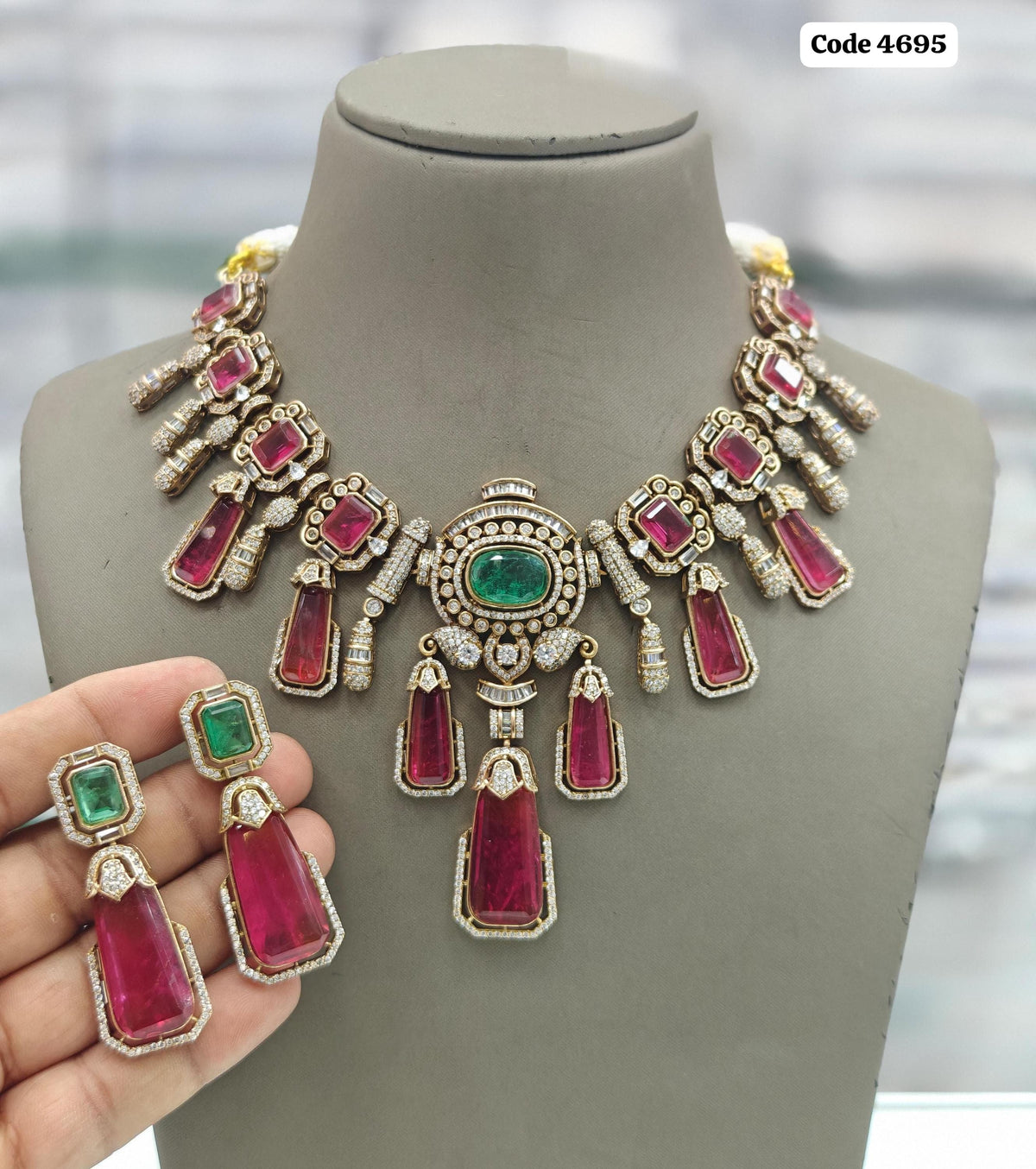 Victorian Kundan AD Stone Necklace Set: Antique Gold Bridal Jewelry