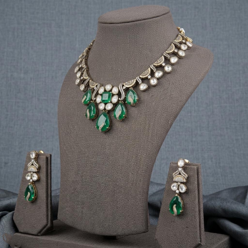 Emerald Green Statement Necklace Set, Kundan Crystal Bridal Jewelry, Gold Ethnic Earrings