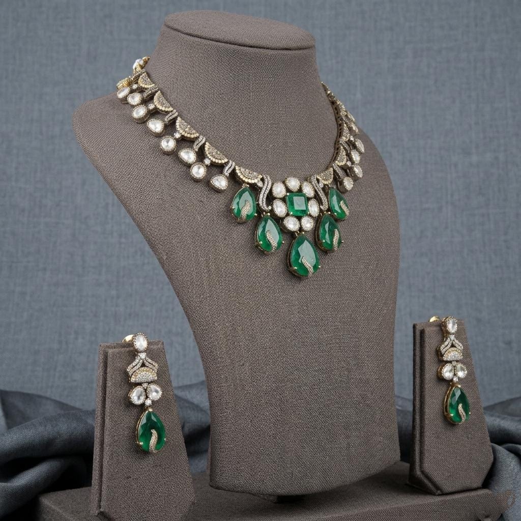 Emerald Green Statement Necklace Set, Kundan Crystal Bridal Jewelry, Gold Ethnic Earrings