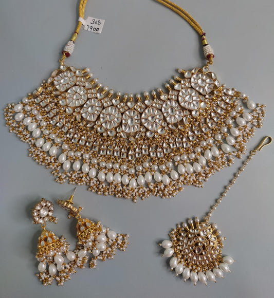 Kundan Bridal Necklace Set with Maang Tikka & Earrings, Pearl Indian Wedding Jewelry