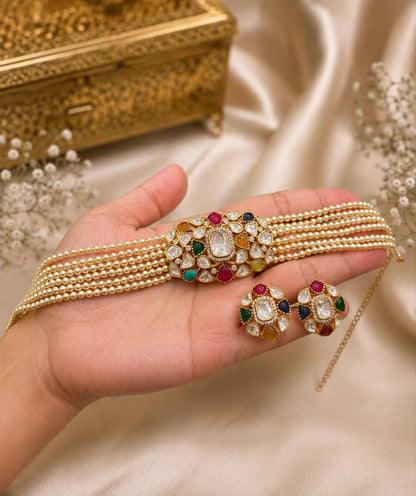 Kundan Pearl Choker Necklace Set, Traditional Indian Bridal Jewelry with Matching Earrings