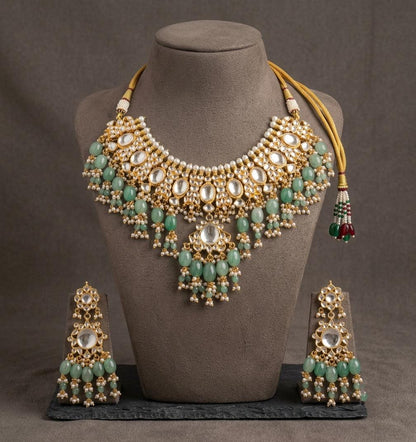 Kundan Choker Necklace Set with Earrings, Indian Bridal Jewelry, Pearl Statement Set