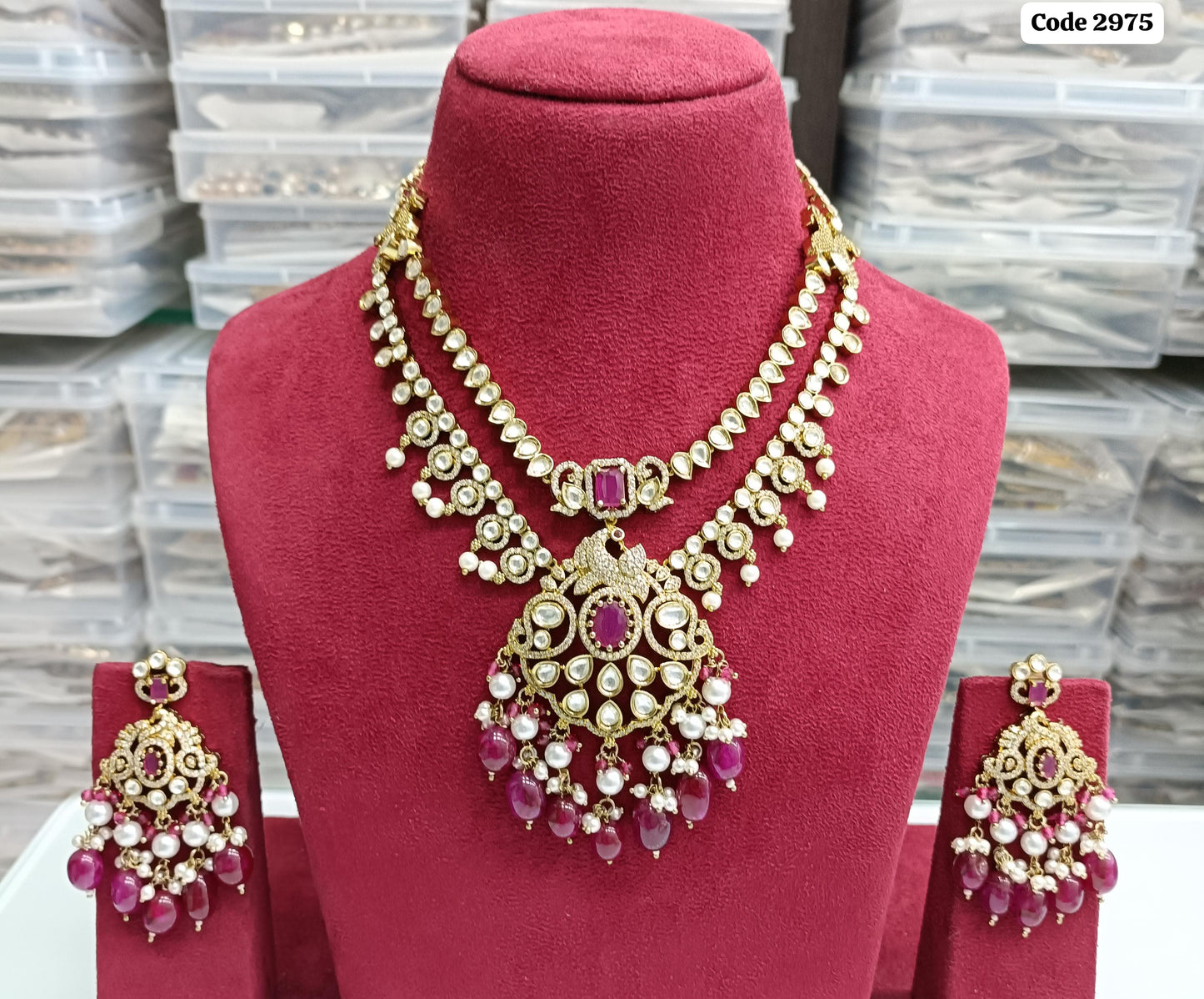 Exquisite Polki Kundan Choker Set with Matching Earrings: Elevate Your Style with Timeless Elegance