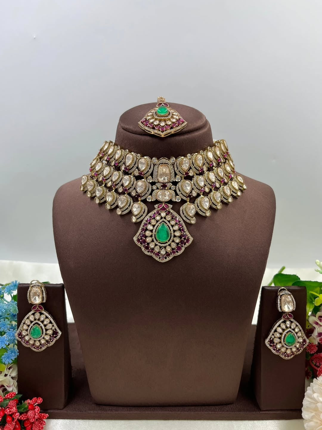 Royal Kundan Choker Set with Ruby & Emerald Accents , Indian Wedding Necklace, Earrings, Maangtikka