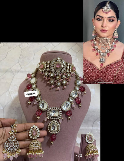 Premium Quality Moissanite Kundan Choker Set with Earrings & Maangtikka | Bridal Jewellery Set