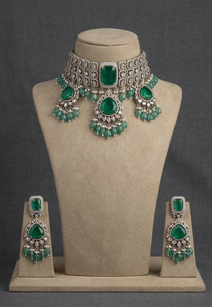 Bridal Choker Set, Kundan Wedding Jewelry, Statement Necklace with Earrings & Maang Tikka, Indian Bridal Jewelry Gift for Her