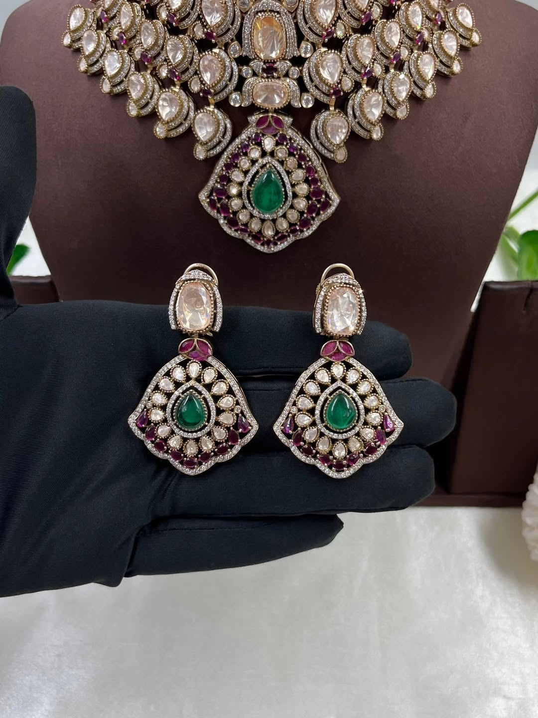 Royal Kundan Choker Set with Ruby & Emerald Accents , Indian Wedding Necklace, Earrings, Maangtikka