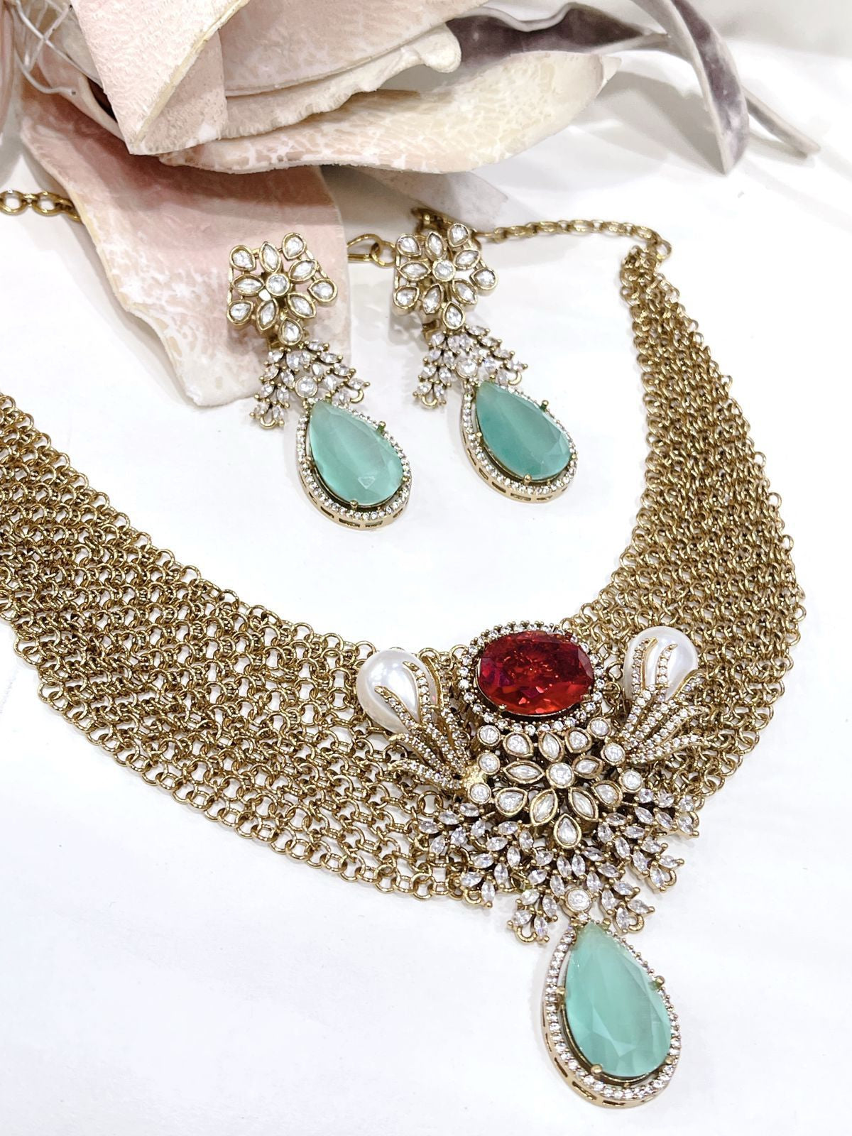 Vintage Gold Statement Necklace Set, Purple Drop CZ Jewelry Set, Bridal Choker with Earrings, Antique Style Wedding Jewelry Gift for Her