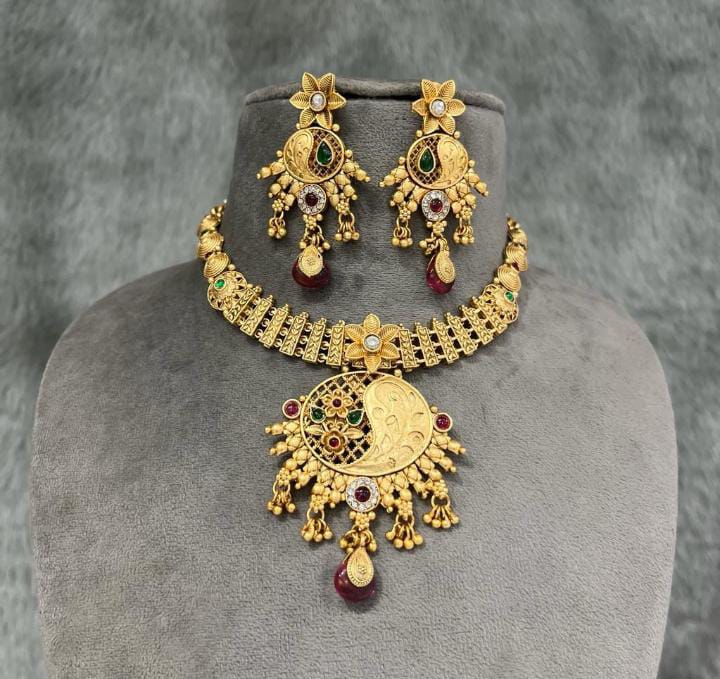 Radiant Elegance: Gold Plated Indian Bridal Necklace set
